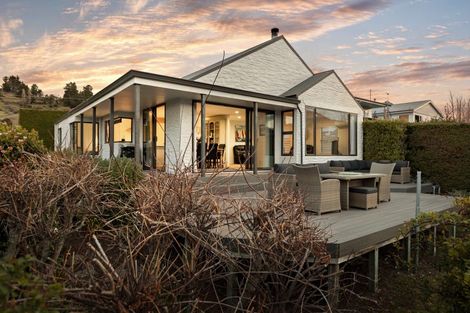 Photo of property in 379 Peninsula Road, Kelvin Heights, Queenstown, 9300