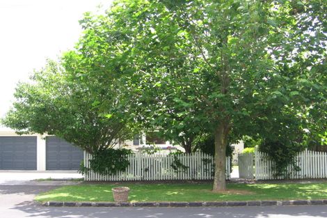 Photo of property in 247 St Andrews Road, Epsom, Auckland, 1023