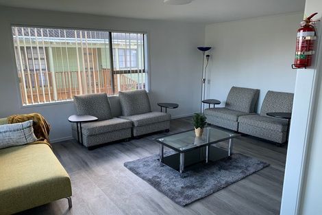 Photo of property in 41 Mcquarrie Avenue, Wattle Downs, Auckland, 2103