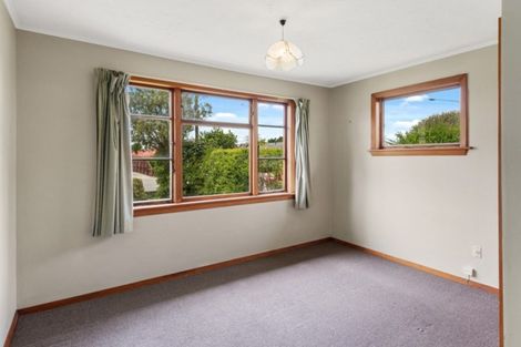 Photo of property in 69 Epsom Road, Sockburn, Christchurch, 8042