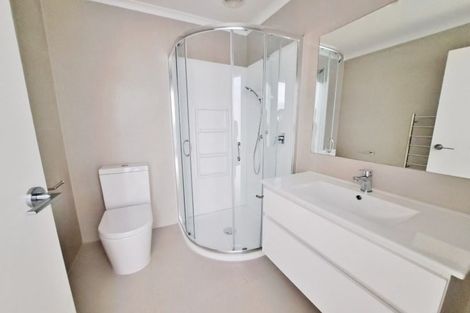 Photo of property in 24 Leebank Crescent, Riverhead, 0820