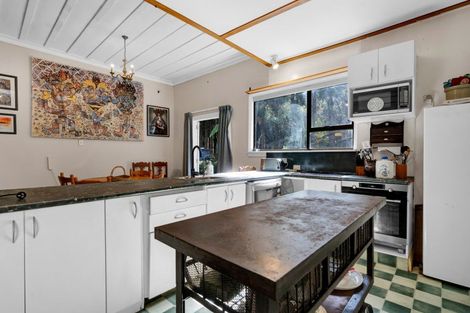 Photo of property in 150 Ackworth Road, Lepperton, New Plymouth, 4373