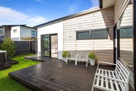 Photo of property in 7 Grey Warbler Road, Hobsonville, Auckland, 0616