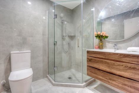 Photo of property in 5/2 Smiths Avenue, Papakura, 2110