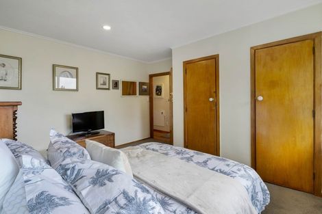 Photo of property in 1/15 Pemberton Avenue, Bayview, Auckland, 0629