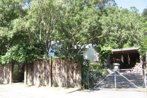 Photo of property in 14 Birch Terrace, Birchville, Upper Hutt, 5018