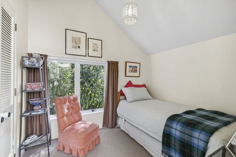 Photo of property in 7 Selkirk Way, Karori, Wellington, 6012