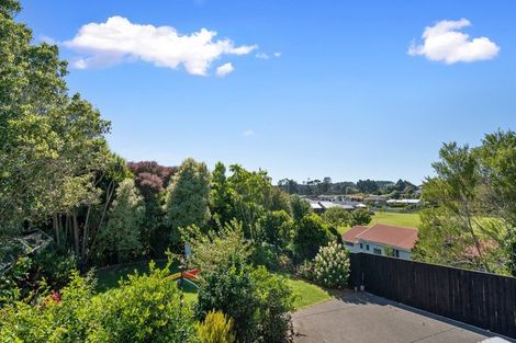 Photo of property in 19 Alberta Road, Glen Avon, New Plymouth, 4312