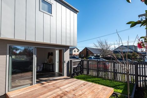 Photo of property in 1/6 Strauss Place, Somerfield, Christchurch, 8024