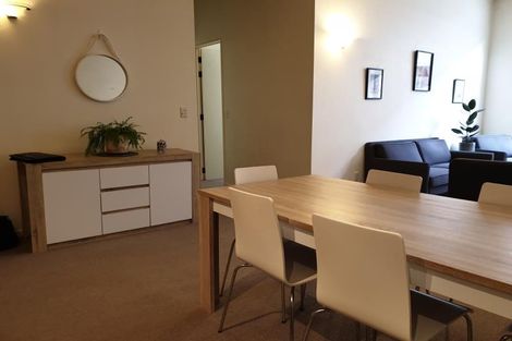 Photo of property in 2/37 Majoribanks Street, Mount Victoria, Wellington, 6011