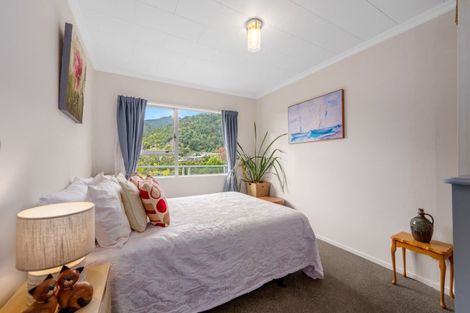 Photo of property in 45 Dorset Street, Picton, 7220