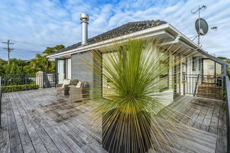 Photo of property in 2/2 Cecil Road, Milford, Auckland, 0620
