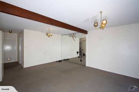 Photo of property in 19a Caesars Place, Churton Park, Wellington, 6037