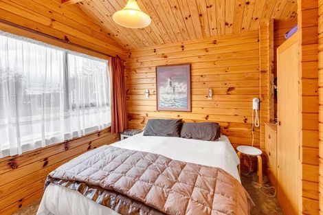 Photo of property in 39 Newburn Street, Waikaia, 9778