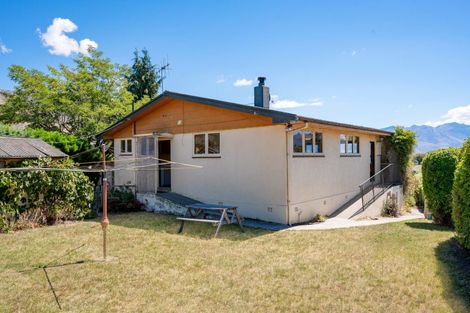 Photo of property in 98 Brownston Street, Wanaka, 9305
