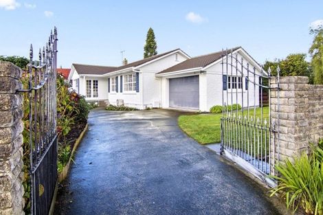 Photo of property in 16 Bernard Street, Chedworth, Hamilton, 3210