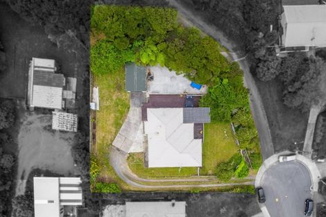 Photo of property in 15 Gawler Grove, Wainuiomata, Lower Hutt, 5014