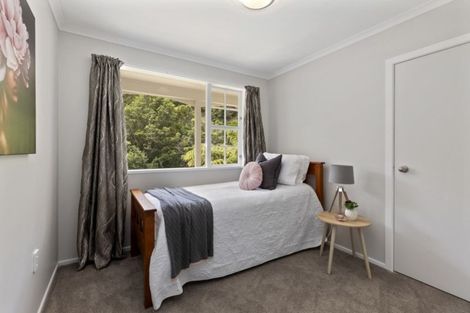 Photo of property in 104 Kamahi Street, Stokes Valley, Lower Hutt, 5019