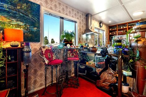 Photo of property in 22 The Crescent, Waihi Beach, 3611