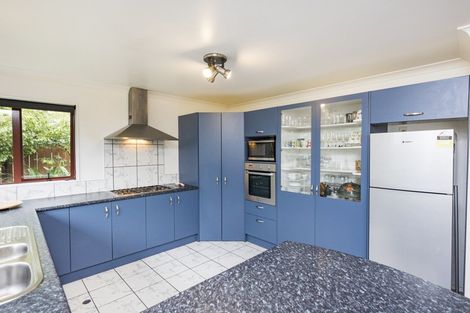 Photo of property in 10 Branigan Parade, Kelvin Grove, Palmerston North, 4414