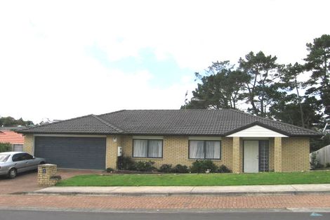 Photo of property in 5 San Pedro Place, Henderson, Auckland, 0612