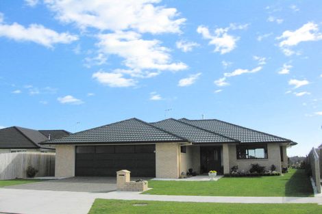 Photo of property in 10 Tainui Street, Levin, 5510