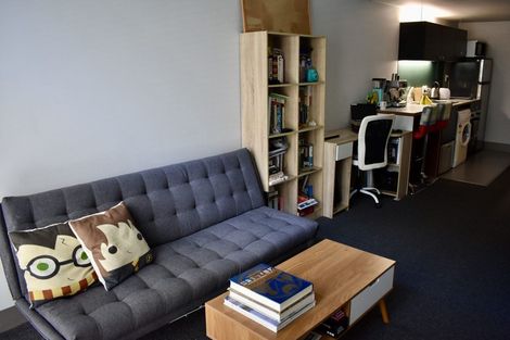 Photo of property in Urbane Apartments, 40/29 Webb Street, Mount Cook, Wellington, 6011