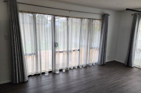 Photo of property in 77 Mackworth Street, Woolston, Christchurch, 8062