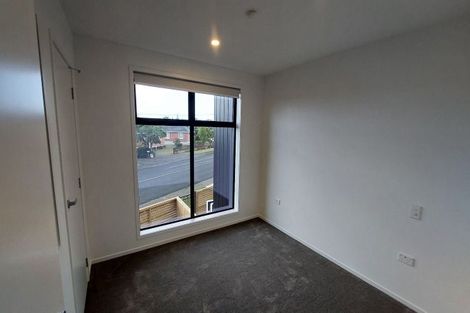 Photo of property in 6/21 Awaroa Road, Sunnyvale, Auckland, 0612