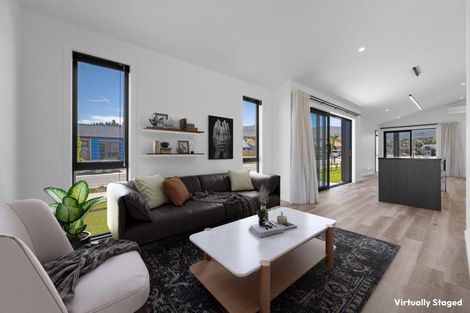 Photo of property in 1 Hadley Place, Cromwell, 9310