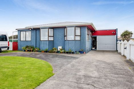 Photo of property in 193 Tasman Street, Opunake, 4616