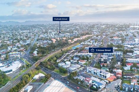 Photo of property in 3/5 Arawa Street, New Lynn, Auckland, 0600