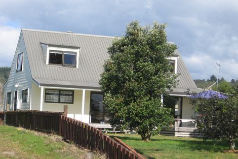 Photo of property in 118 Weka Street, Whangamata, 3620