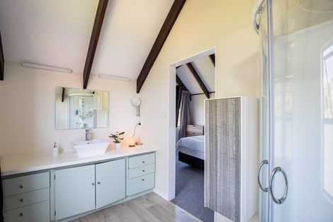 Photo of property in 288e Mangorei Road, Merrilands, New Plymouth, 4312