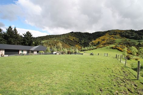 Photo of property in 43 Tara Hills Drive, North Taieri, Mosgiel, 9092