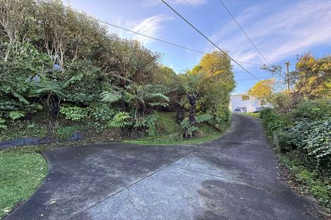 Photo of property in 27 Huntleigh Park Way, Ngaio, Wellington, 6035