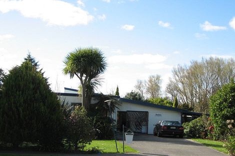 Photo of property in 8 Sicely Street, Marton, 4710