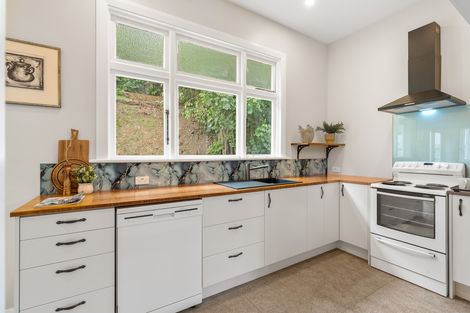 Photo of property in 95 Glen Road, The Glen, Dunedin, 9011