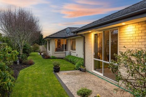 Photo of property in 85 Coolspring Way, Redwood, Christchurch, 8051