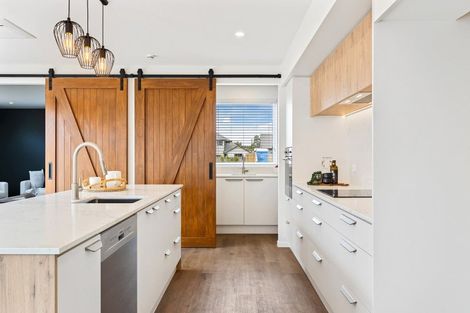 Photo of property in 12 Perehia Mews, Marshland, Christchurch, 8083