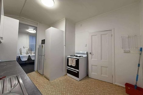 Photo of property in 22 Lawrence Street, Newtown, Wellington, 6021