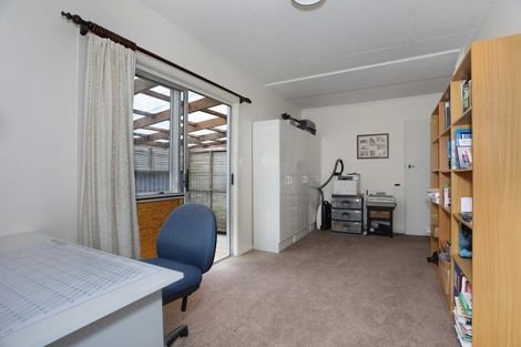 Photo of property in 20 Whyte Street, Foxton, 4814