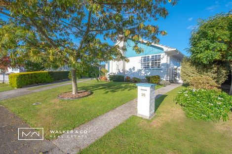 Photo of property in 35 Mountbatten Grove, Clouston Park, Upper Hutt, 5018