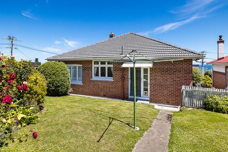 Photo of property in 1 Spencer Street, Andersons Bay, Dunedin, 9013