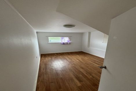 Photo of property in 10 Beldon Place, Pakuranga Heights, Auckland, 2010