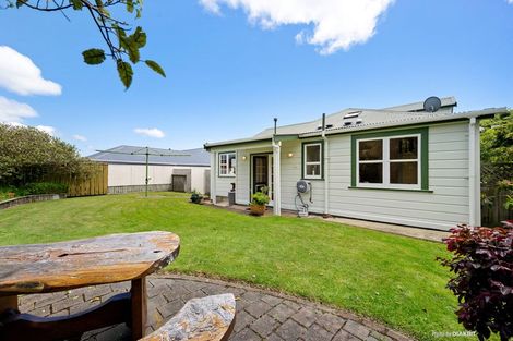 Photo of property in 26 Omar Street, Khandallah, Wellington, 6035