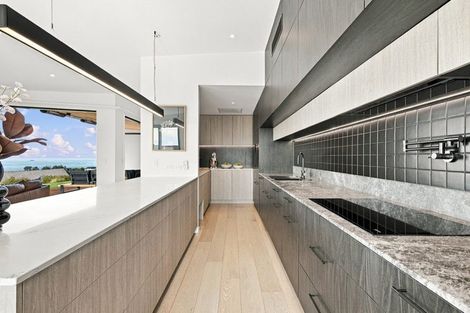 Photo of property in 19 Rauhea Lane, Clifton, Christchurch, 8081