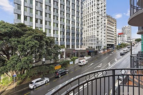 Photo of property in Atrium Towers, 2b/154 The Terrace, Wellington Central, Wellington, 6011