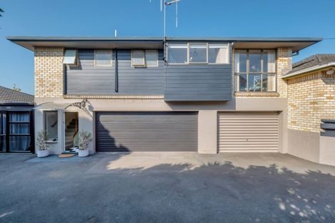 Photo of property in 2/33 Golf Road, Mount Maunganui, 3116
