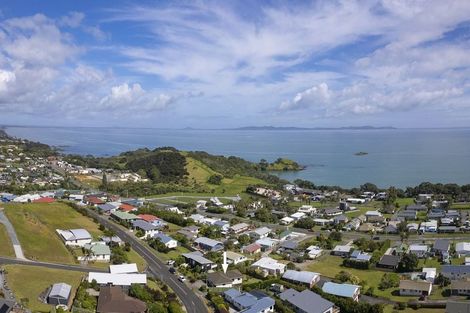 Photo of property in 11 Torsby Road, Coopers Beach, 0420